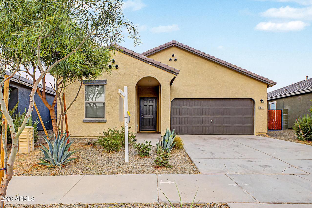 10853 N 165th Ave., Surprise, AZ 85388