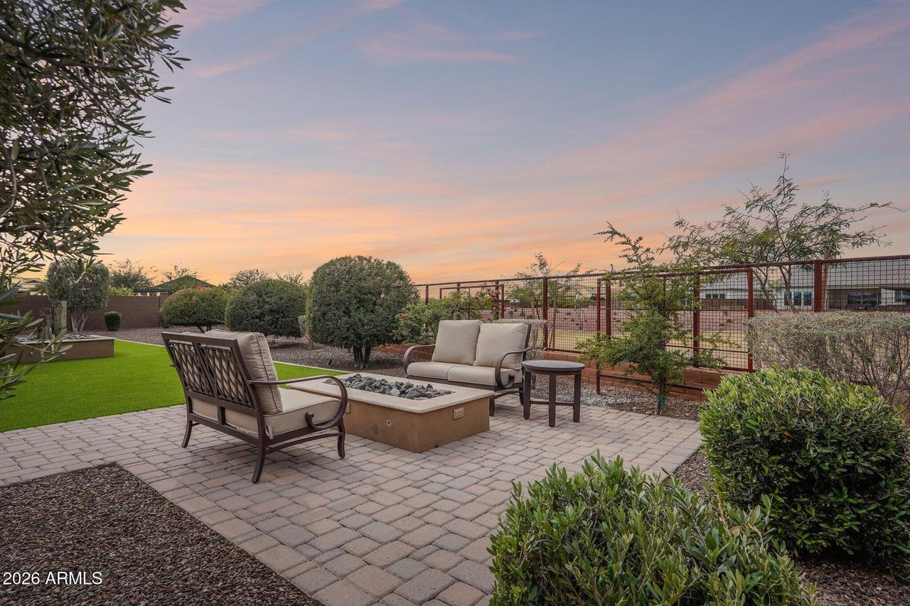 22822 N 97th Dr., Peoria, AZ 85383