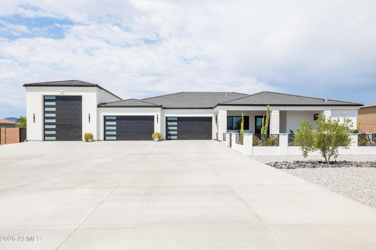 364XX N 16th St., Phoenix, AZ 85086