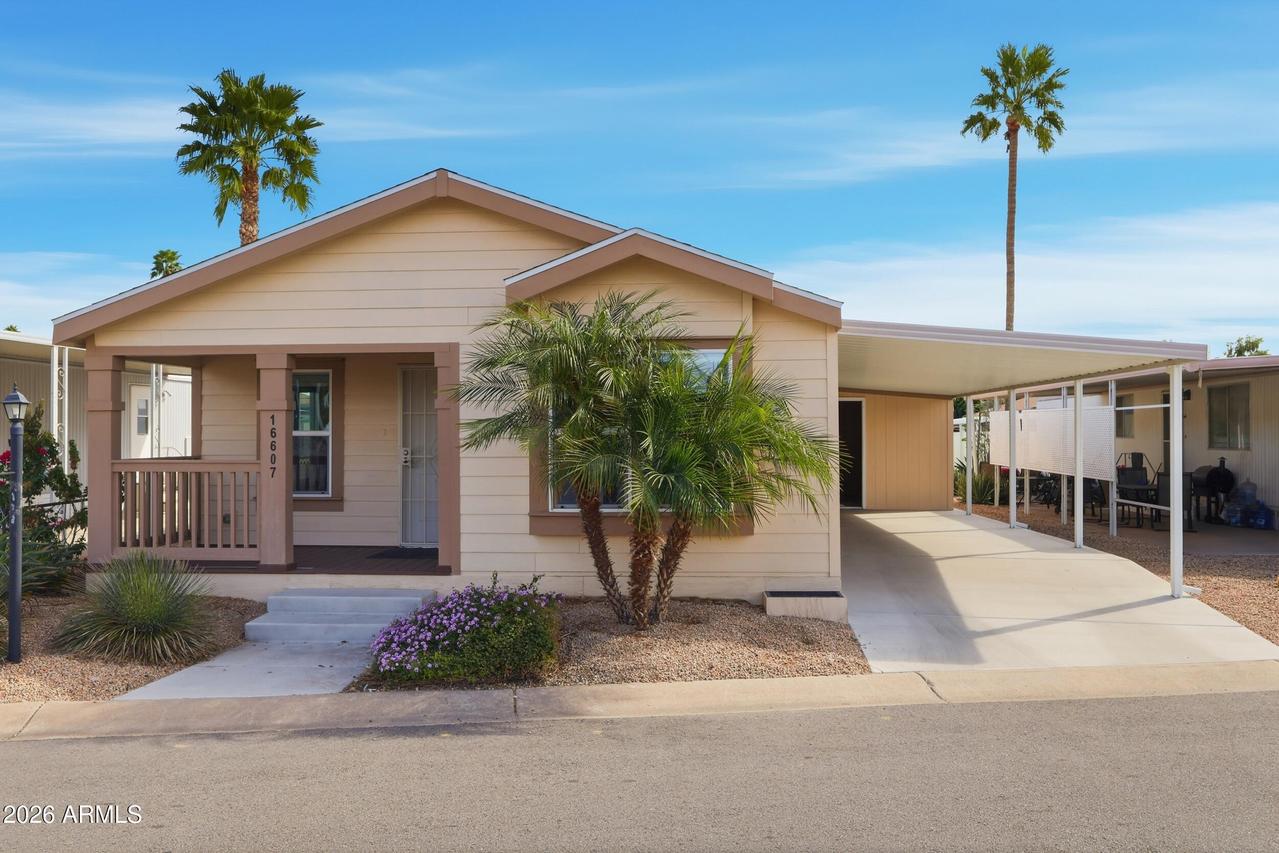 16607 N 3rd Ave., Phoenix, AZ 85023