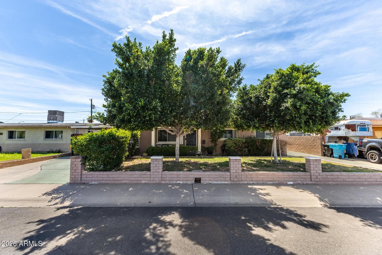 3313 W Surrey Ave., Phoenix, AZ 85029