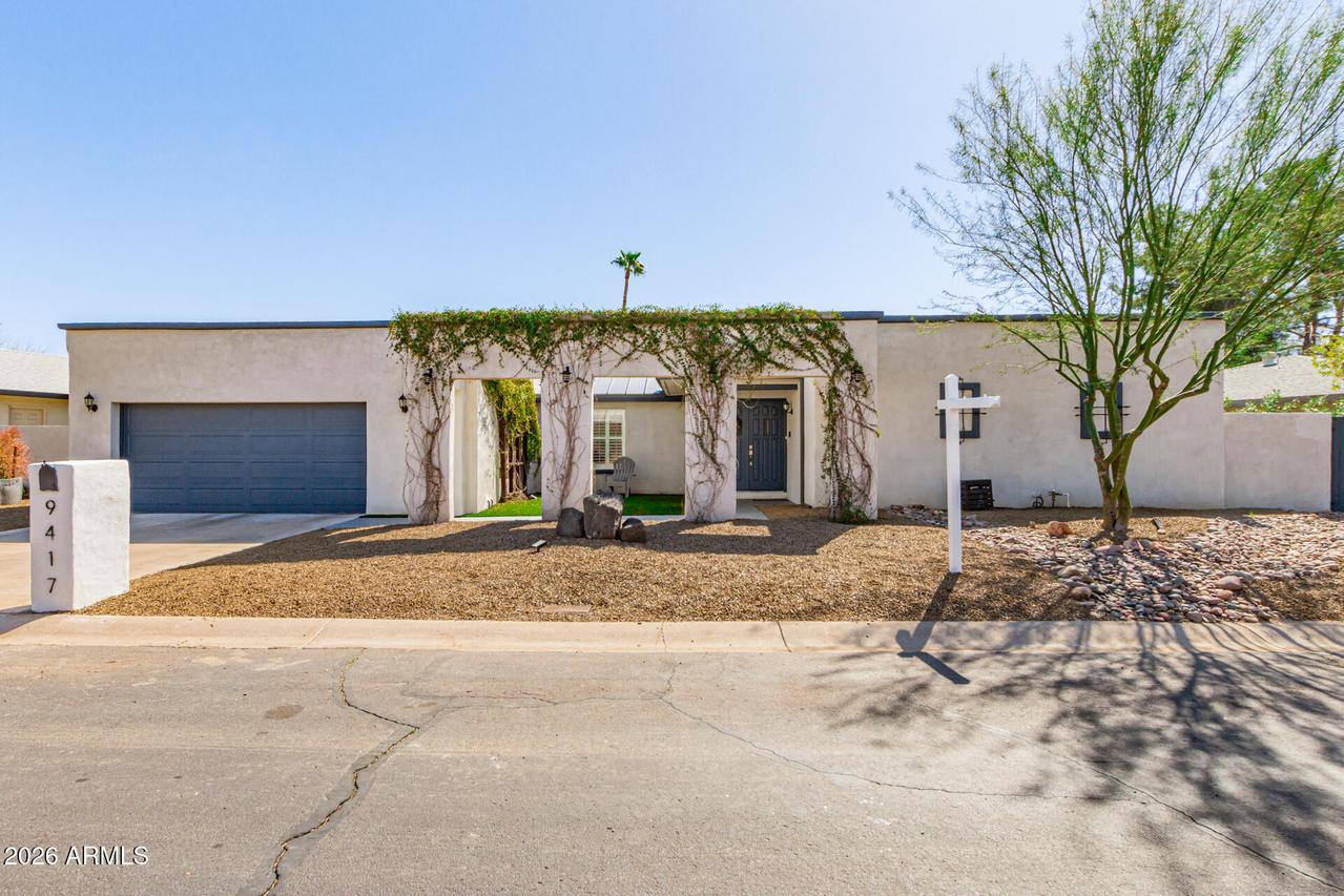 9417 N Arroya Vista Dr., Phoenix, AZ 85028