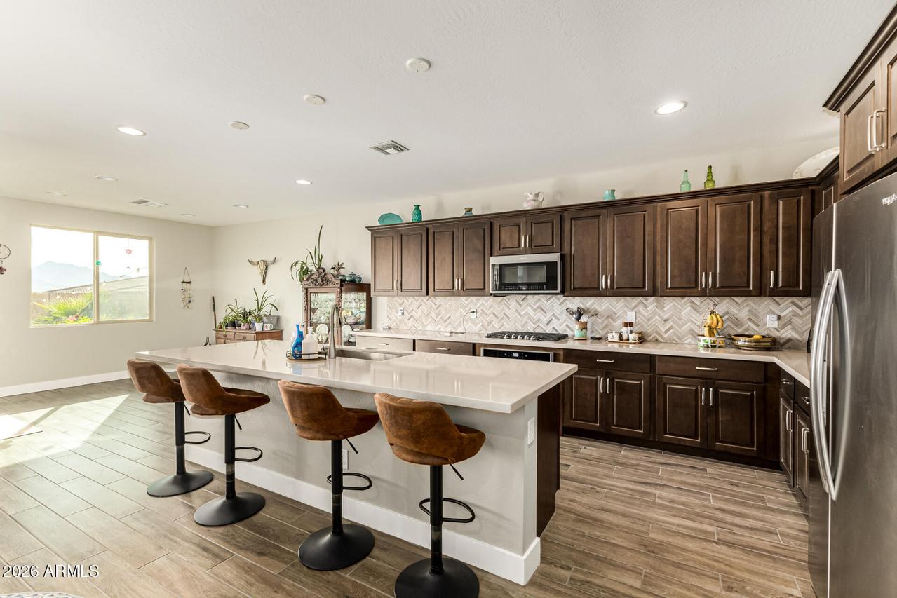 11015 W Mobile Ln., Tolleson, AZ 85353