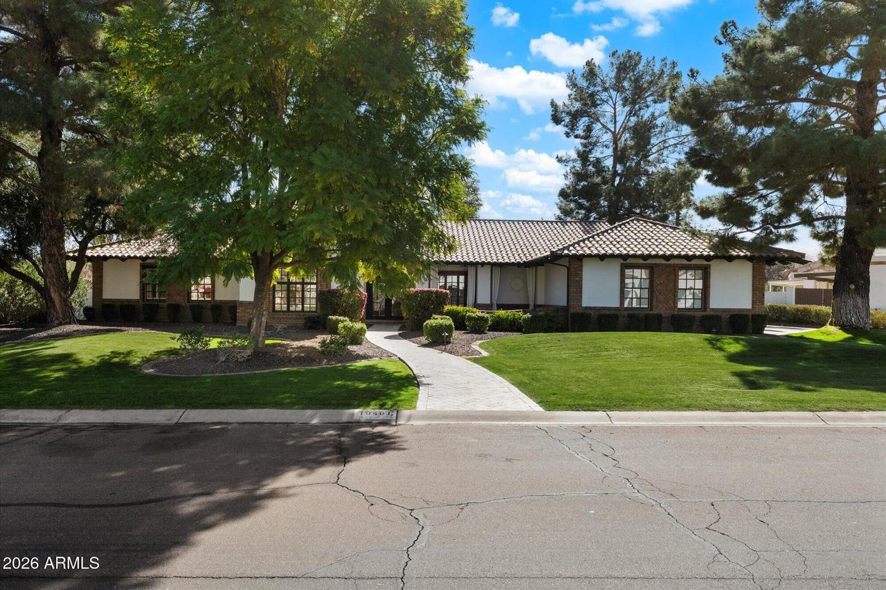 10401 N 48th Pl., Paradise Valley, AZ 85253