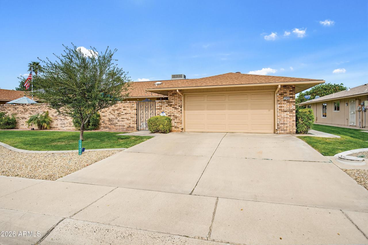 12926 W Shadow Hills Dr., Sun City West, AZ 85375