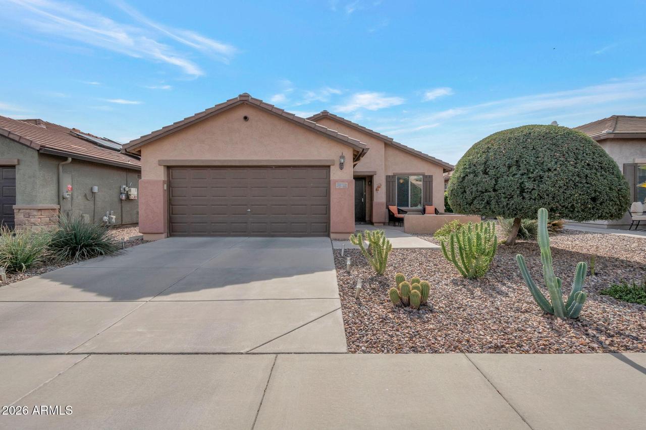 8033 W Sonoma Way, Florence, AZ 85132