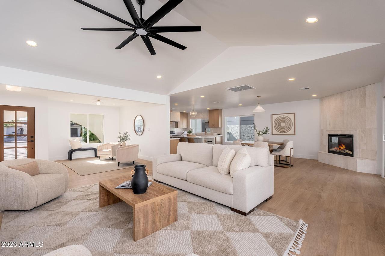 15212 N 53rd St., Scottsdale, AZ 85254