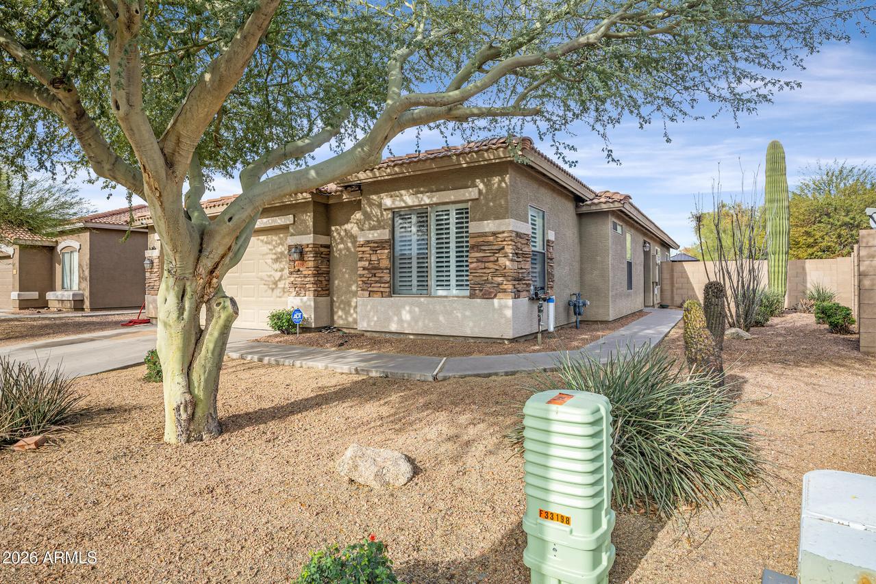 33198 N Cat Hills Ave., San Tan Valley, AZ 85144