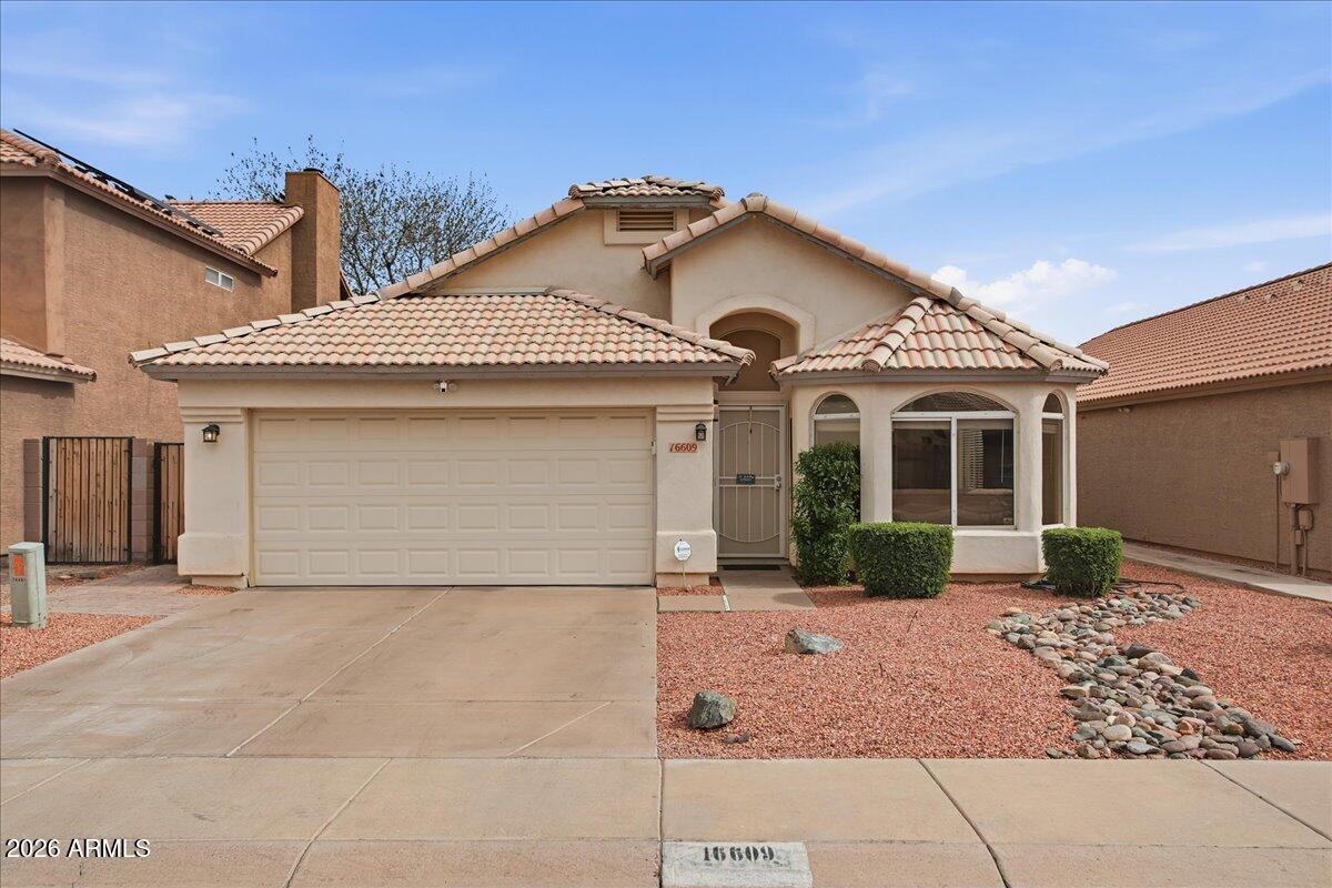 16609 N 4th Ave., Phoenix, AZ 85023