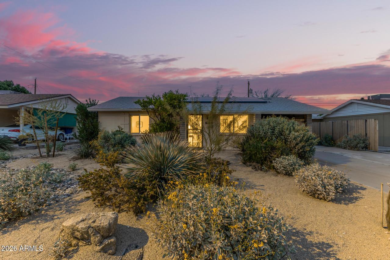 416 E Papago Dr., Tempe, AZ 85288