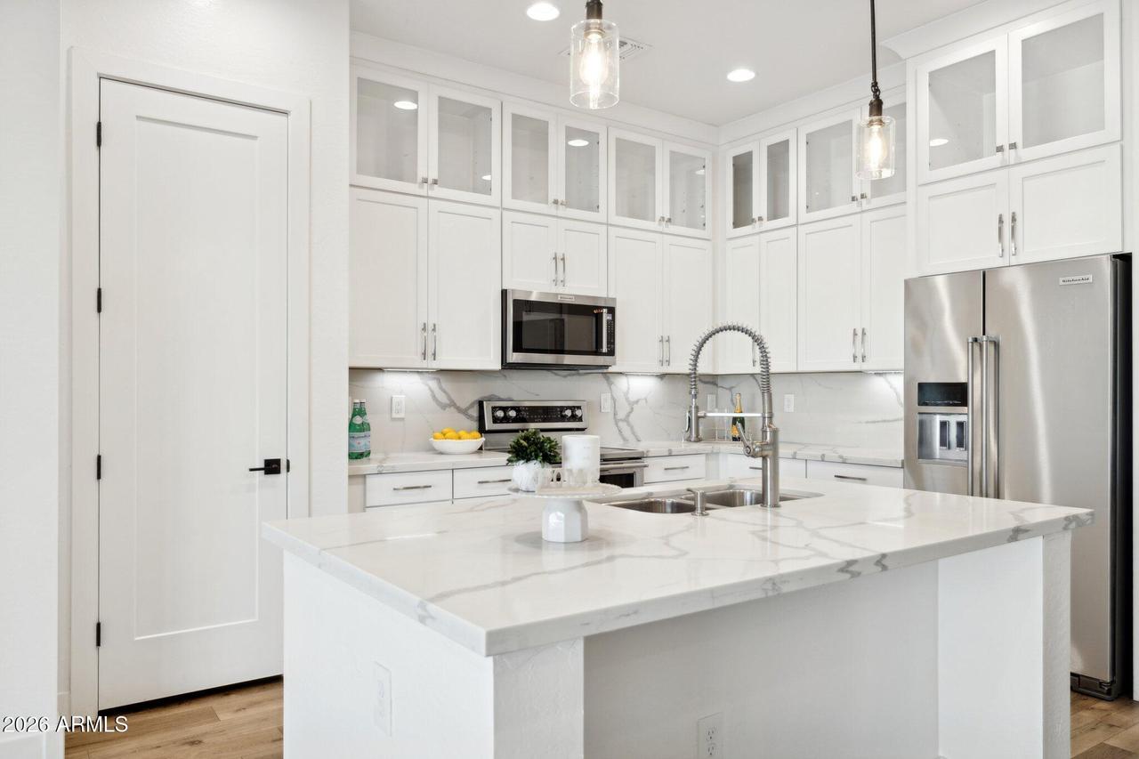 6565 E Thomas Rd. #1050, Scottsdale, AZ 85251