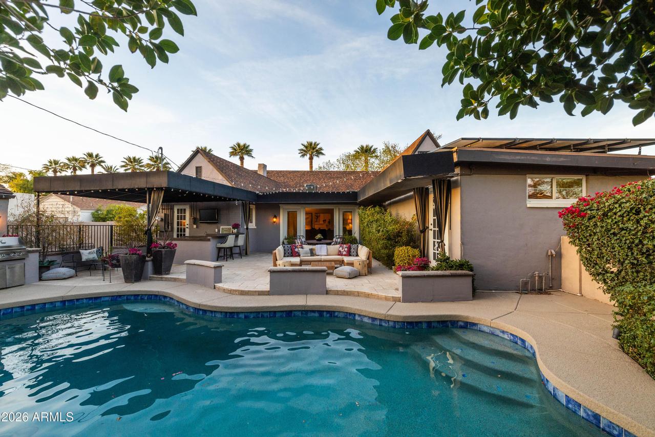 313 W Holly St., Phoenix, AZ 85003