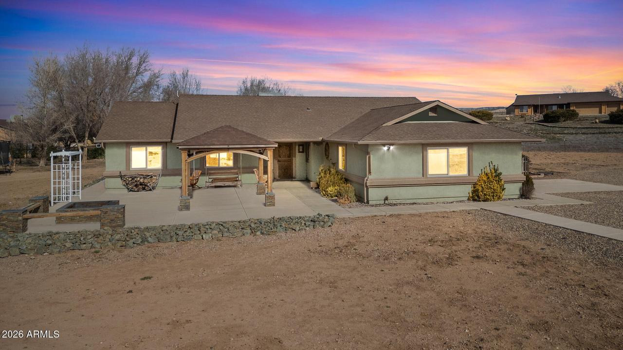 25820 N Merlot Ln., Paulden, AZ 86334