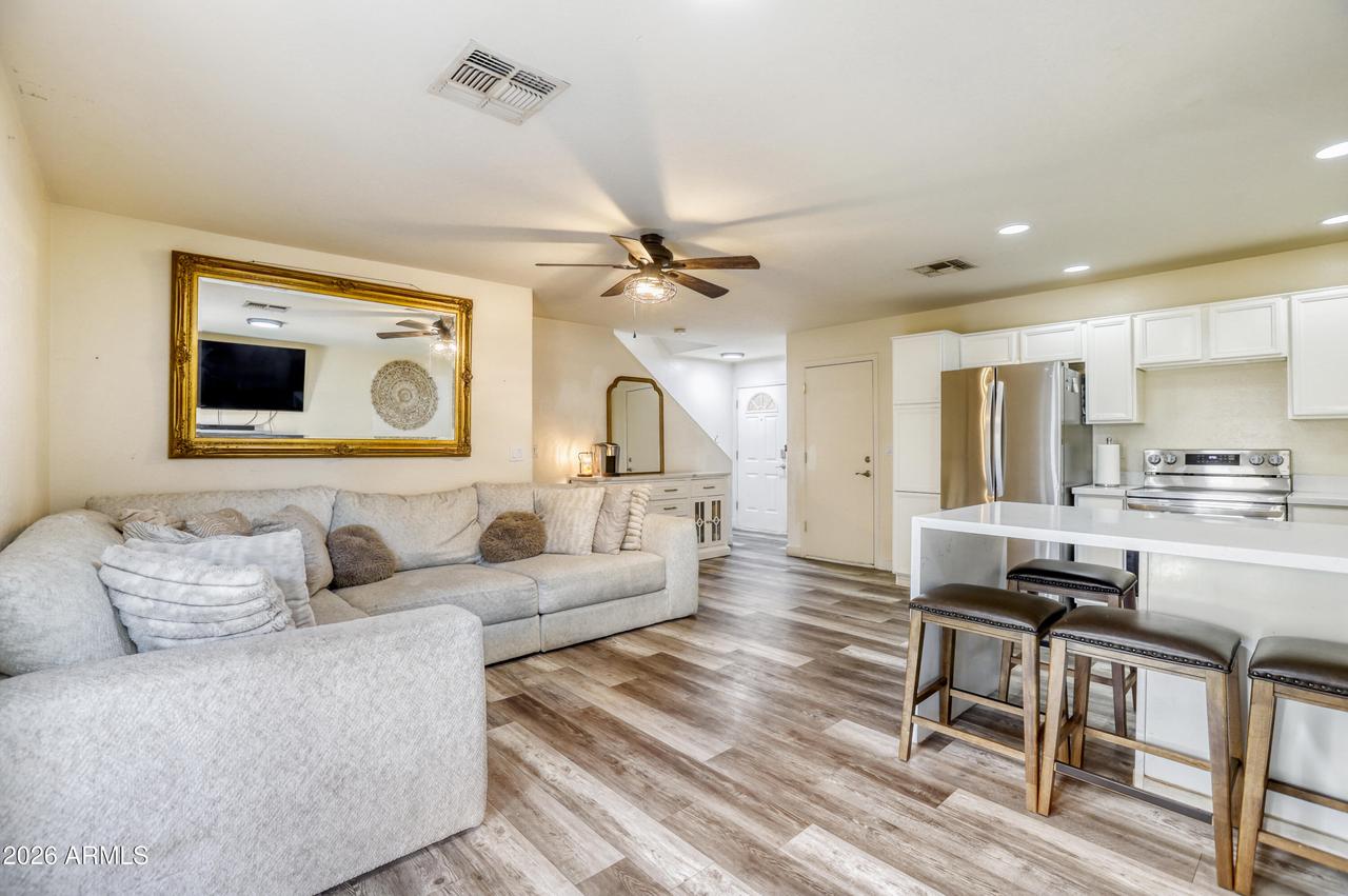 15630 N 29th Way, Phoenix, AZ 85032