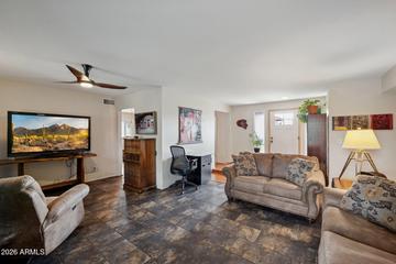 802 E Marconi Ave., Phoenix, AZ 85022