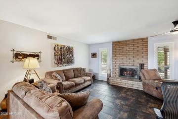 802 E Marconi Ave., Phoenix, AZ 85022