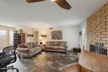 802 E Marconi Ave., Phoenix, AZ 85022