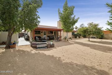 802 E Marconi Ave., Phoenix, AZ 85022