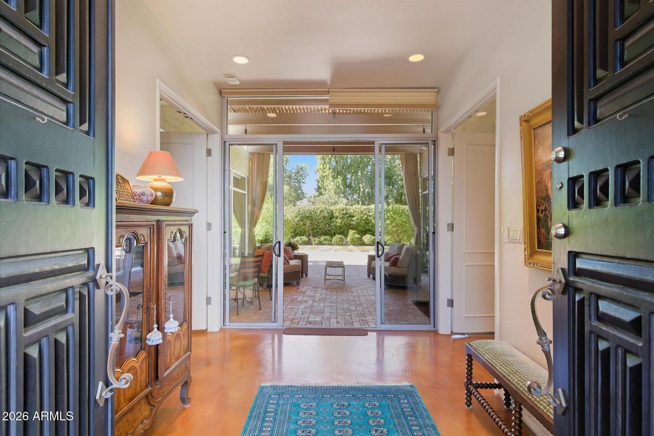 5652 N Scottsdale Rd., Paradise Valley, AZ 85253