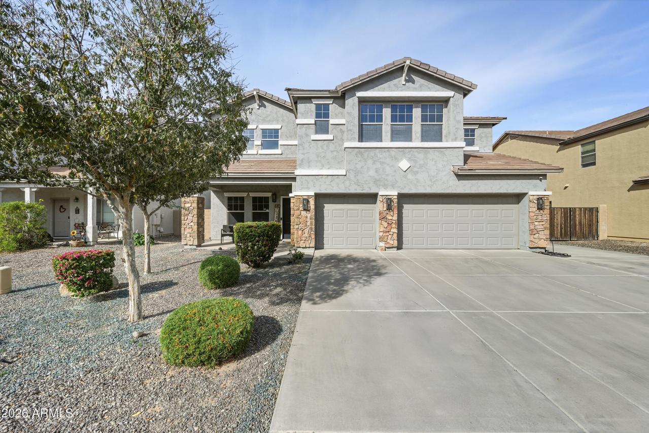 748 E Volk Ln., San Tan Valley, AZ 85140