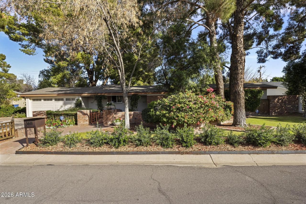 3611 N 53rd St., Phoenix, AZ 85018