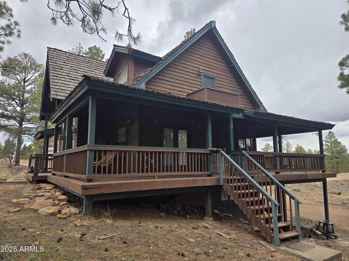 2785 N Skyhawk Dr., Overgaard, AZ 85933