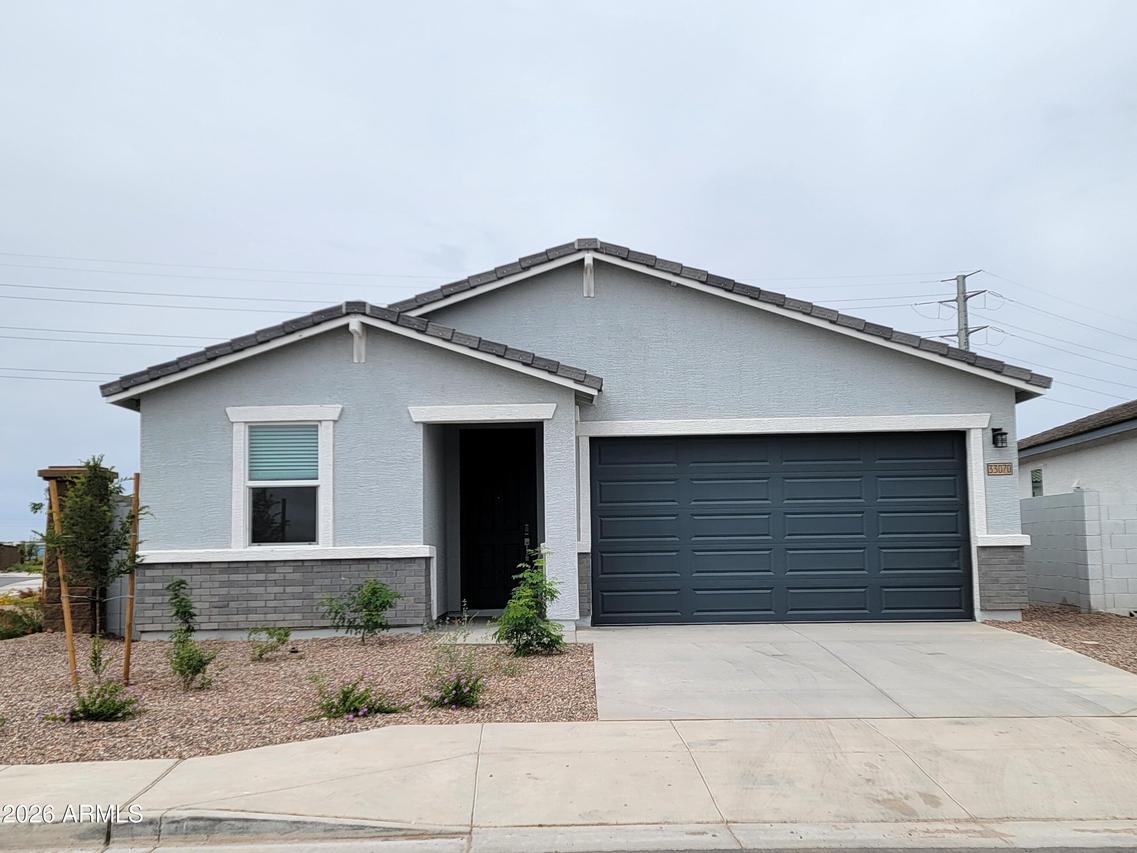33070 N Noir Dr., San Tan Valley, AZ 85143