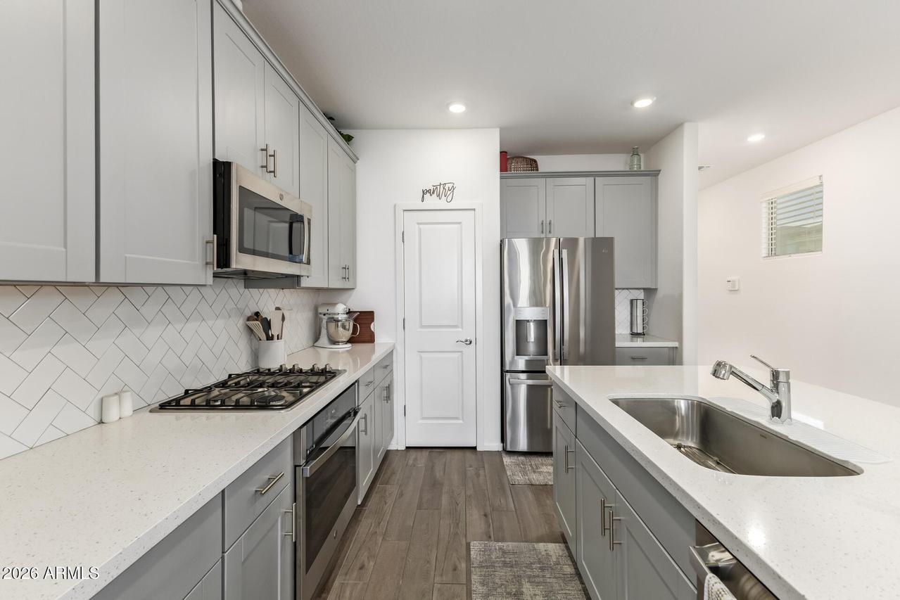 13099 N 146th Dr., Surprise, AZ 85379