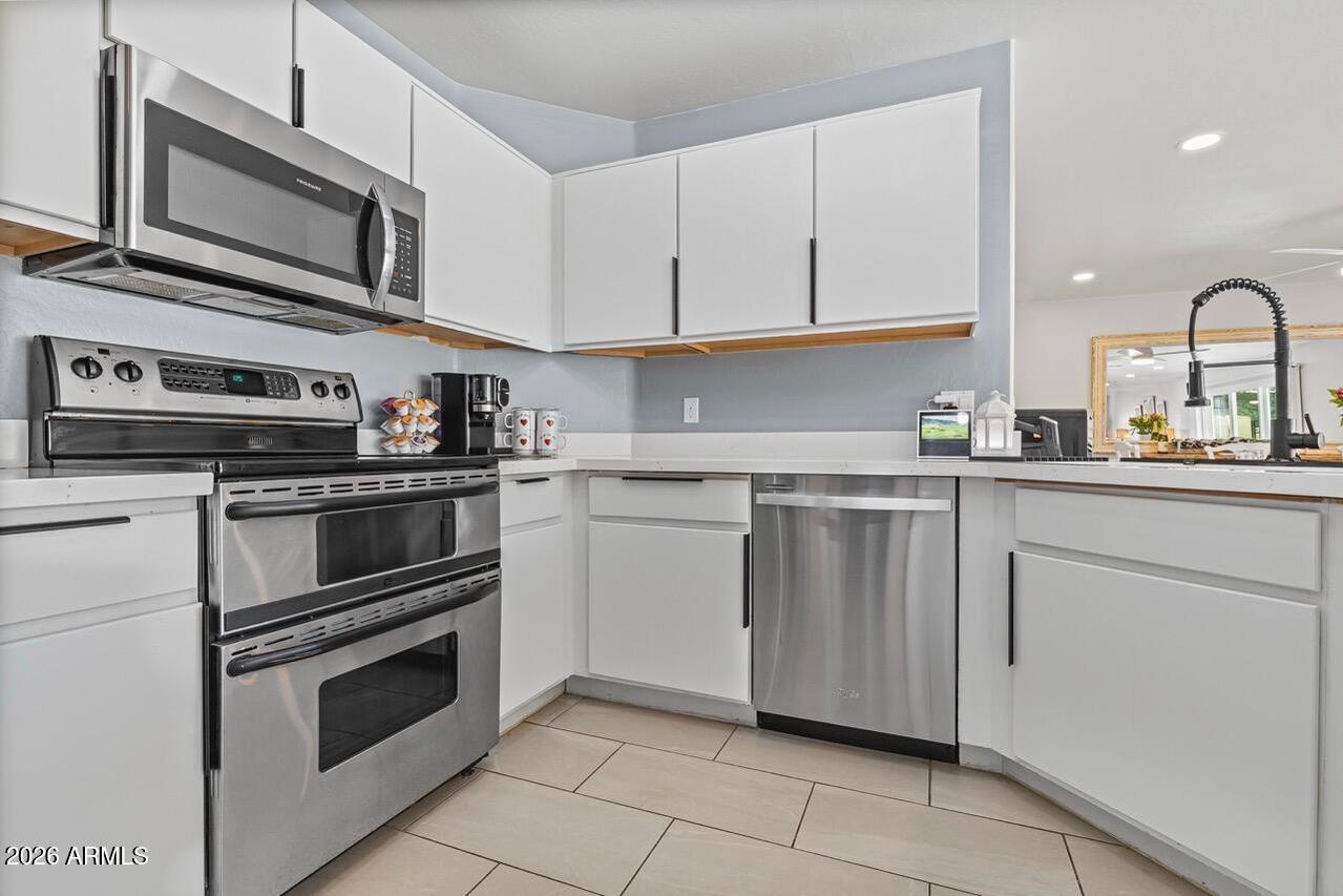 8830 N 20th Dr., Phoenix, AZ 85021