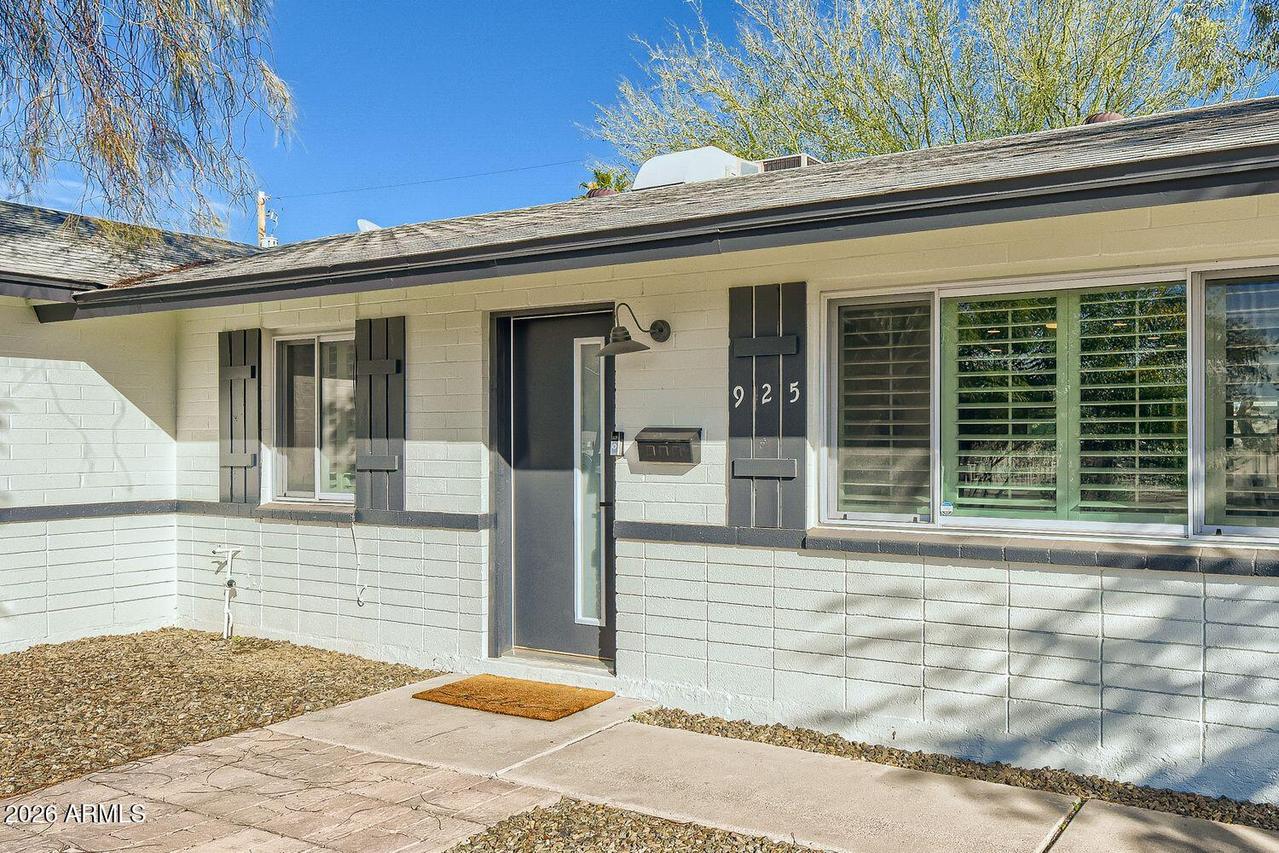 925 N 79th St., Scottsdale, AZ 85257