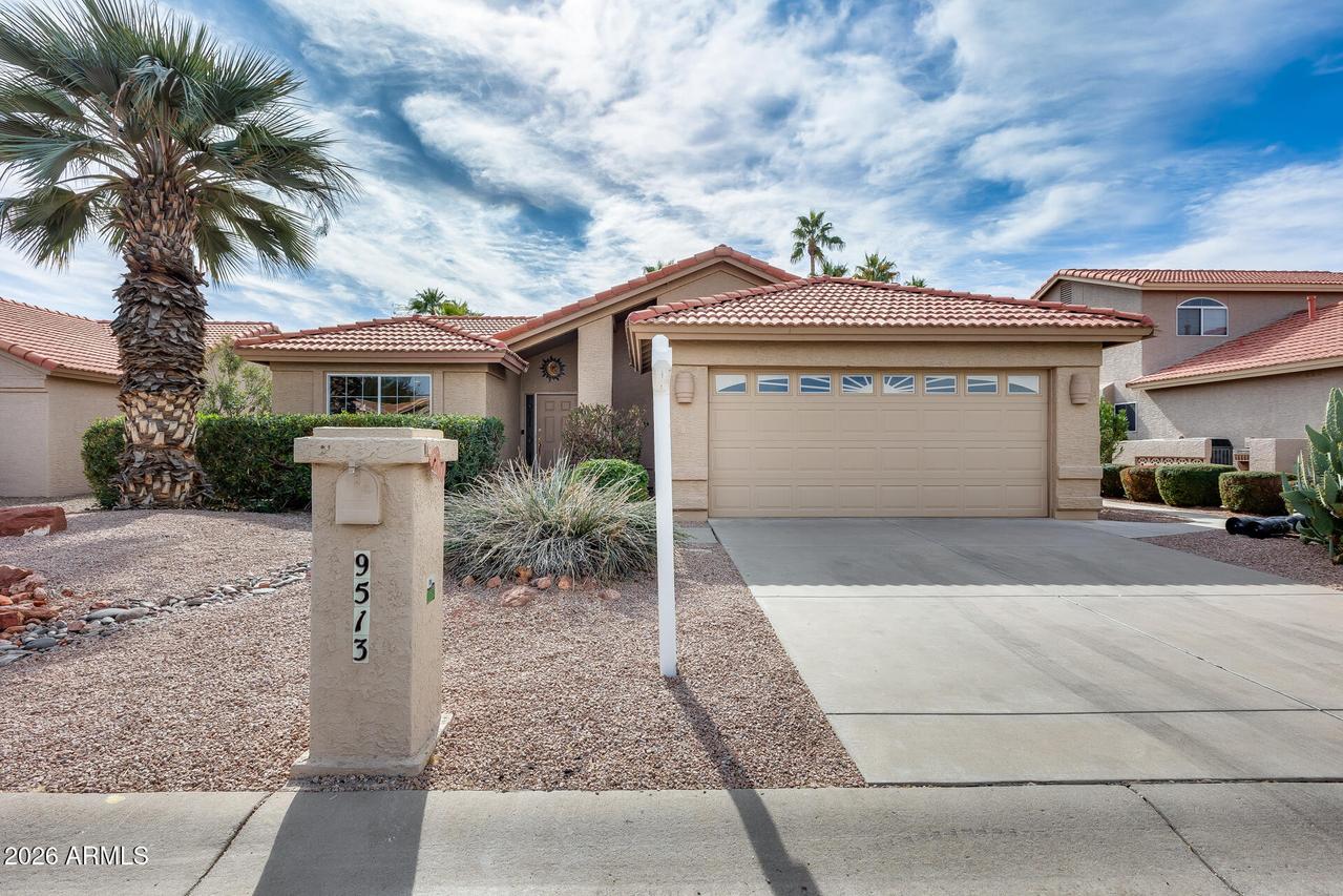 9513 E Hercules Dr., Sun Lakes, AZ 85248