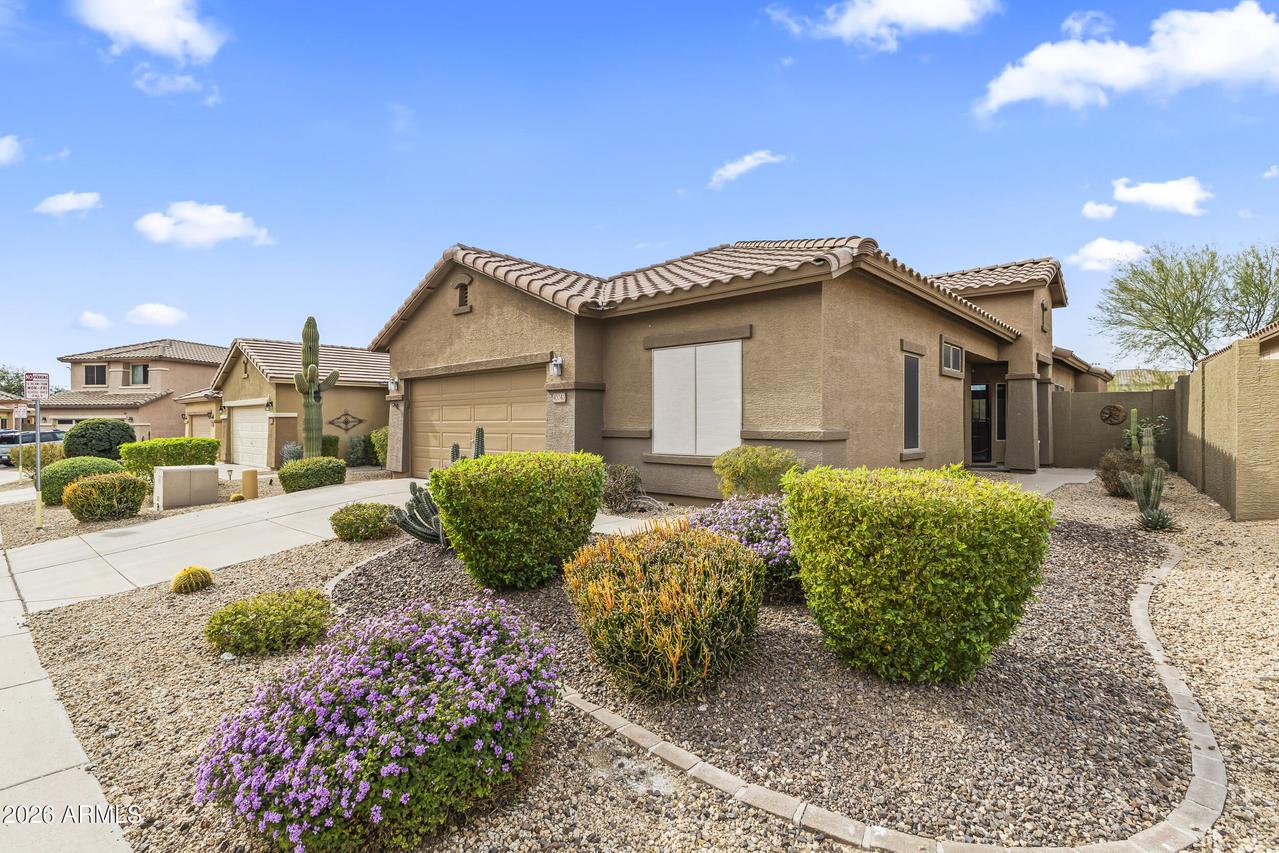 40040 N Courage Way, Anthem, AZ 85086