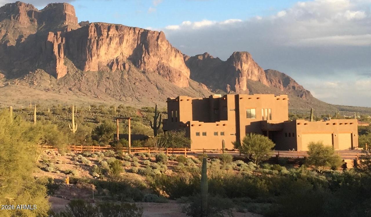 3745 E Mining Camp St., Apache Junction, AZ 85119