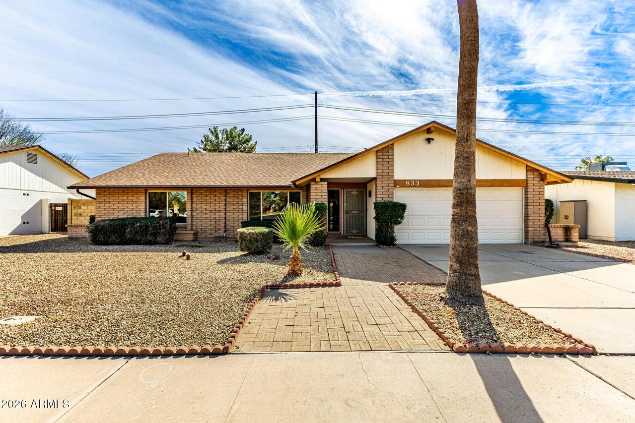 833 W Naranja Ave., Mesa, AZ 85210