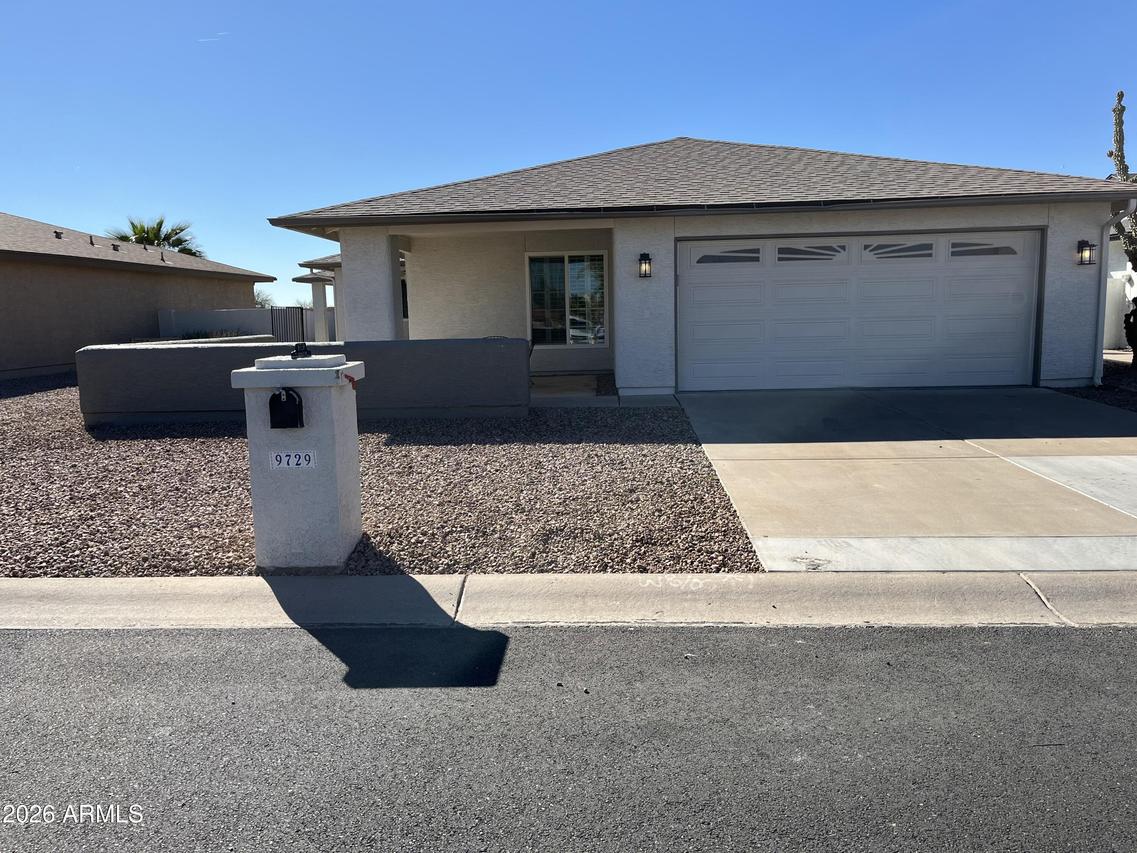 9729 E Navajo Pl., Sun Lakes, AZ 85248