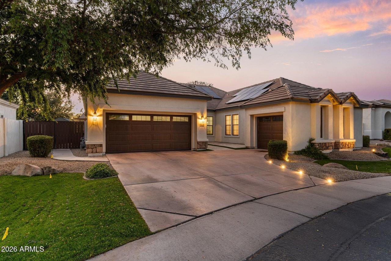 1902 S Los Altos Dr., Chandler, AZ 85286