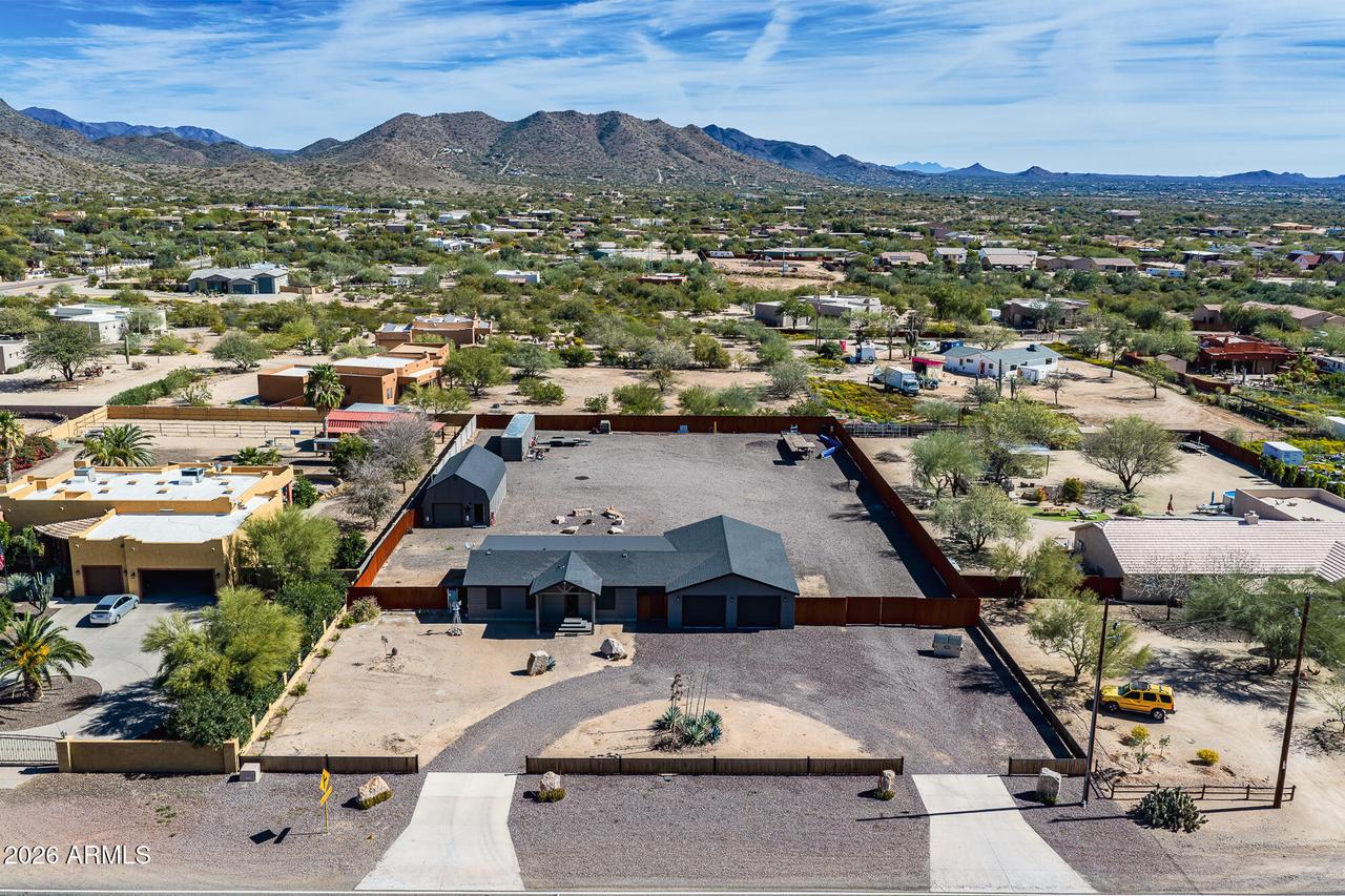 36805 N 24th St., Phoenix, AZ 85086