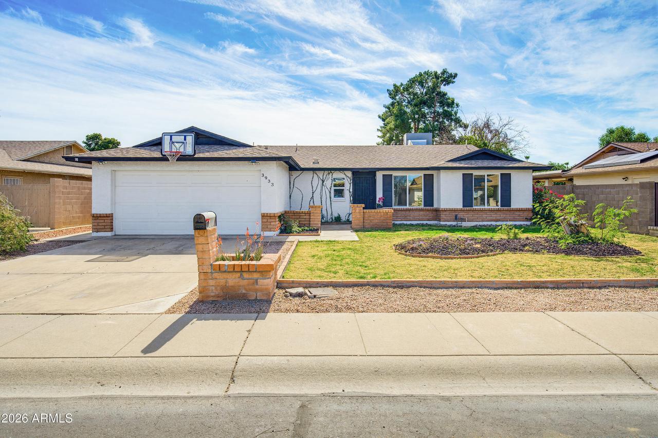 3933 W Pershing Ave., Phoenix, AZ 85029