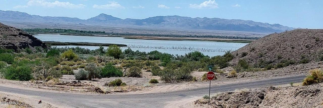 4530 E Tanque Verde Dr. #3, Topock, AZ 86436