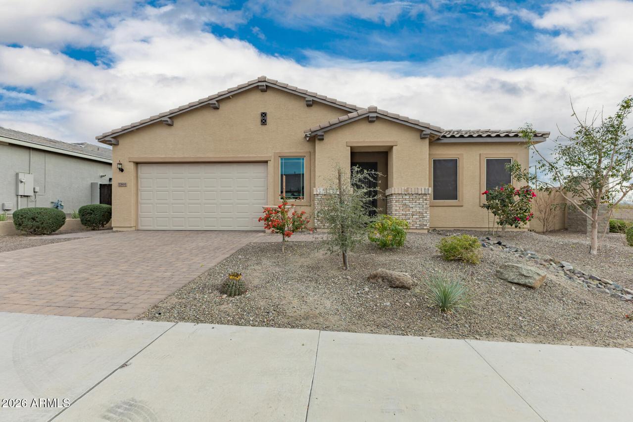 17895 W Brookwood Dr., Goodyear, AZ 85338