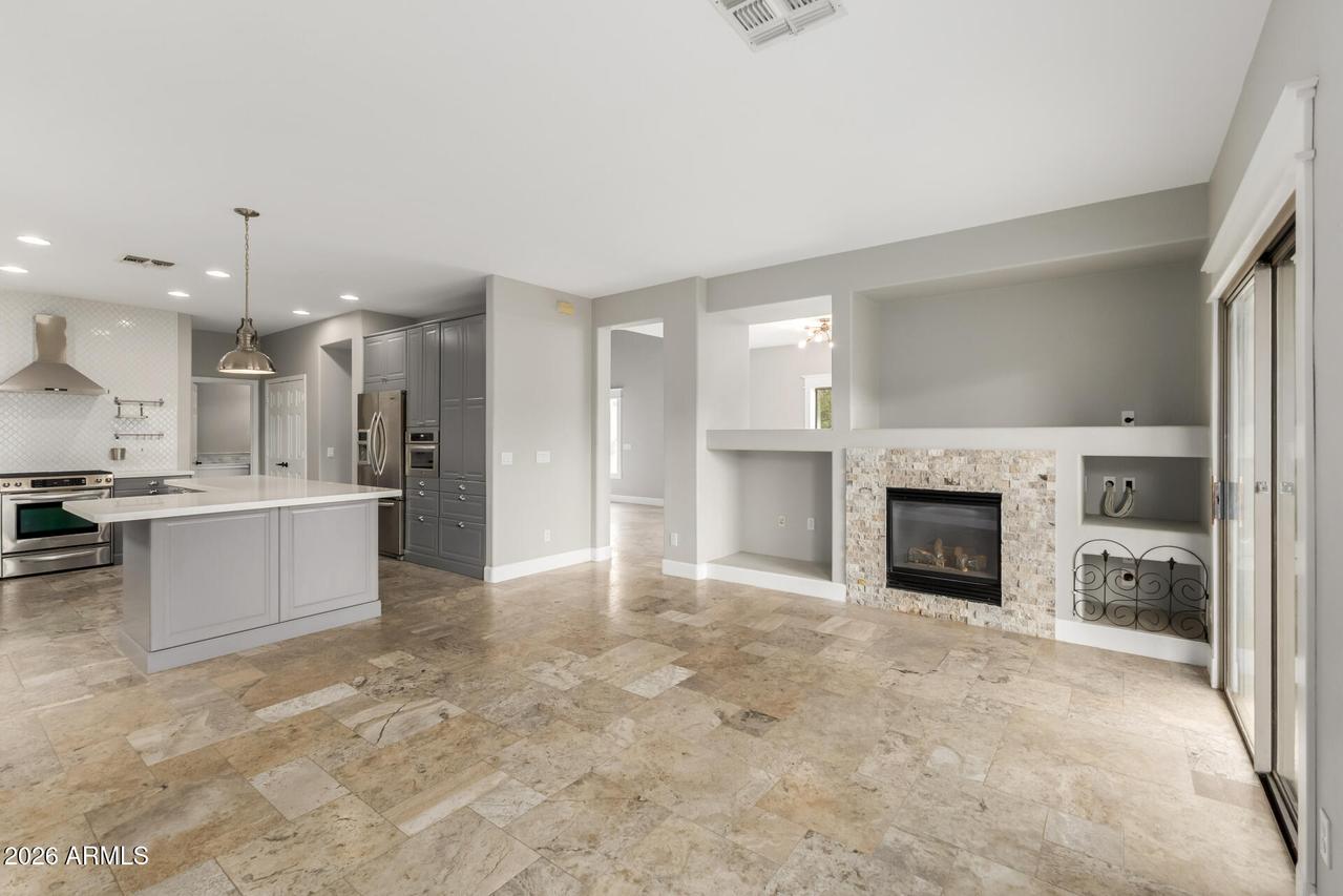 40927 N Columbia Tr., Anthem, AZ 85086