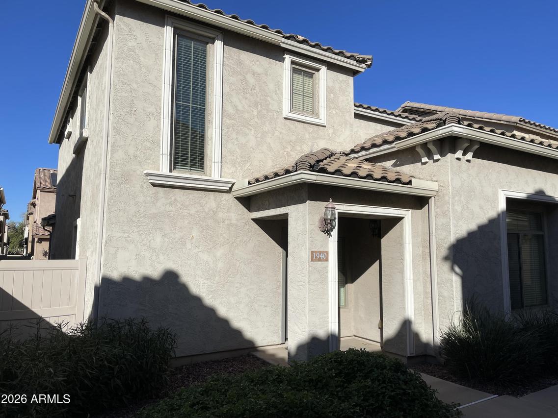1940 W Faria Ln., Phoenix, AZ 85023