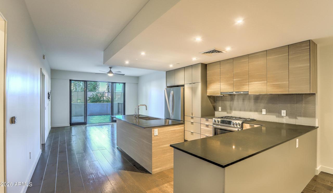 2300 E Campbell Ave. #121, Phoenix, AZ 85016