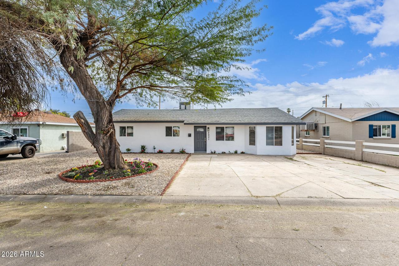 2921 W Solano Dr., Phoenix, AZ 85017
