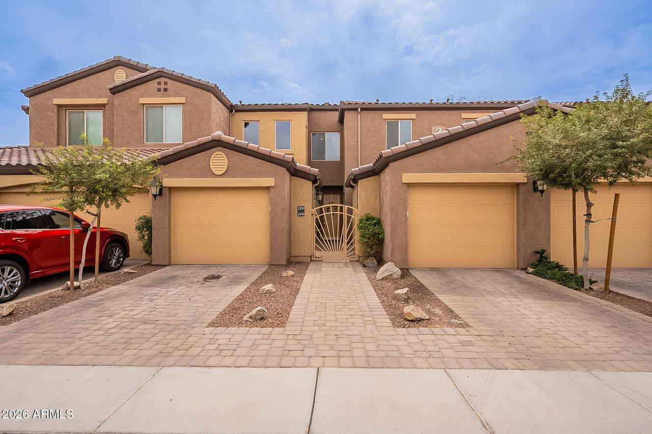 250 W Queen Creek Rd. #206, Chandler, AZ 85248