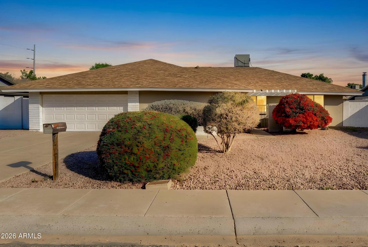 2628 W Roveen Ave., Phoenix, AZ 85029