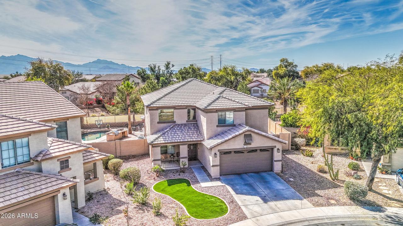 9417 W Pioneer St., Tolleson, AZ 85353