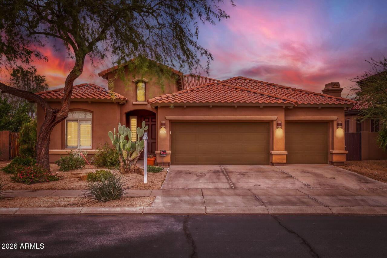 2056 W Whisper Rock Tr., Phoenix, AZ 85085