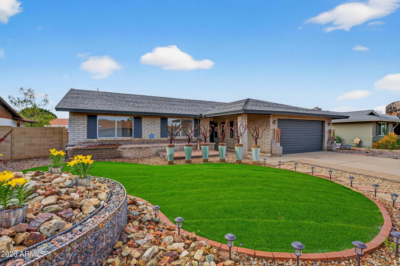 1103 W Mission Dr., Chandler, AZ 85224