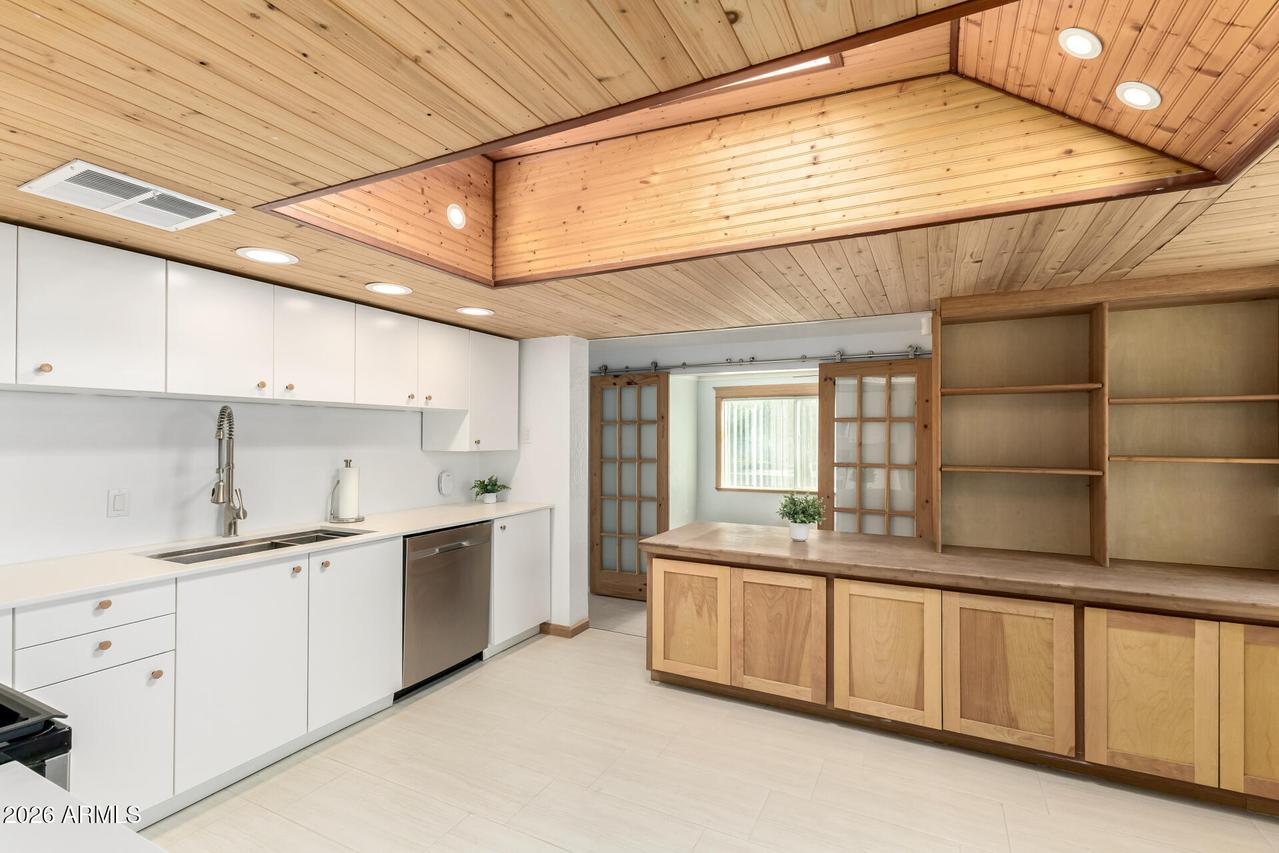 3408 E Monte Vista Rd., Phoenix, AZ 85008